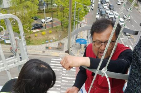 정부도, 국회도 책임지지 않는 택시 노동자의 1시간