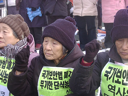 17대 국회 첫 해, 야합으로 대단원의 마무리 내릴 전망