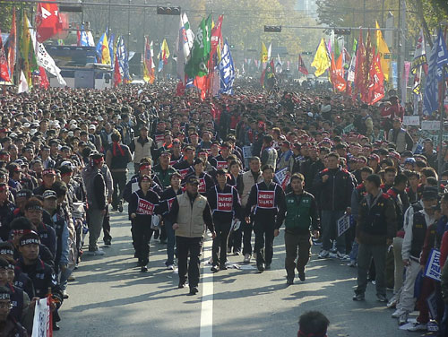 한국노총, ‘2004조합원 의식조사 보고서’ 발표