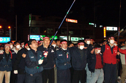 [2005년 한국의 노동자] 대공장 노동운동의 위기, 비정규직 연대가 관건