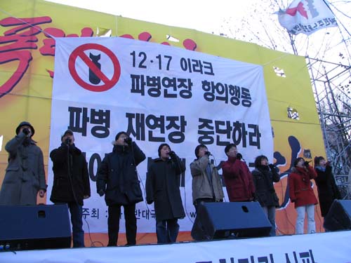 “치욕의 순간을 연장하지 않기 위해”