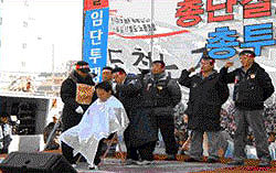 도시철도노조, 본사에서 무기한 농성 돌입