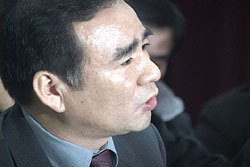 “제국의 관점을 안방에서 주입받게 될 것”