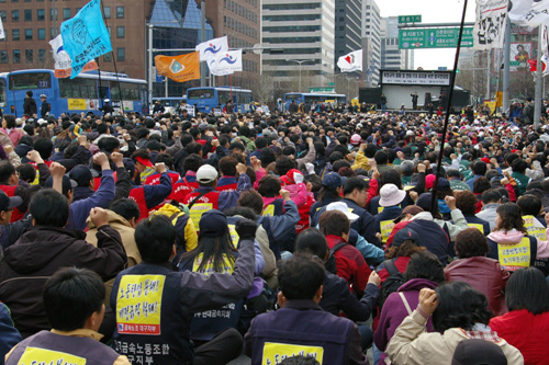 결의문, “노무현에게서 박정희식 파시즘을 느낀다”