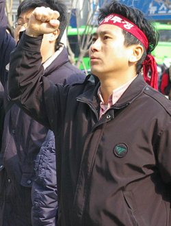 김정민 철도노조 서울지방본부장, 옥상 농성 돌입