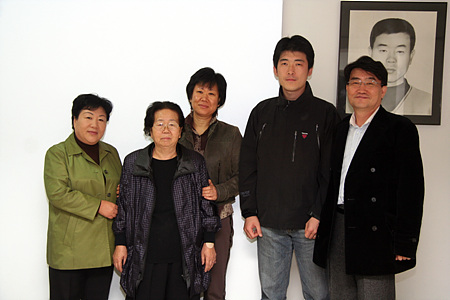 “엄마 배고파 도저히 못하겠다”