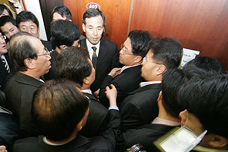 비정규 법안 법사위 통과 임박