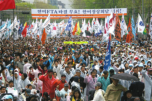 민주노총, 노동절 집회서 대정부 5대 요구 발표