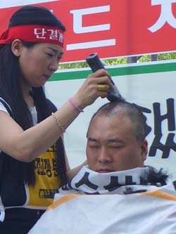 [뉴코아 – 이랜드 비정규직 철폐투쟁] 뉴코아, “특별근로감독에도 점내에 용역회사 차리기까지”