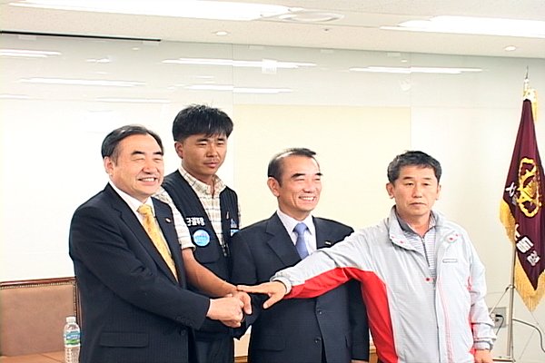 철도 노사, KTX승무원 문제 협의체서 풀기로