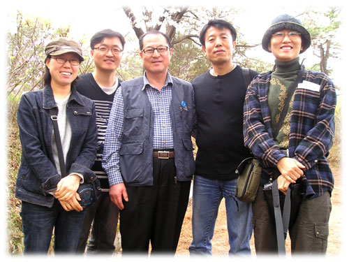 [평화누리통일누리] 서울대학교 앞 인문사회학과 서점 \’그날이 오면\’을 운영하는 김동운 회원을 만나…