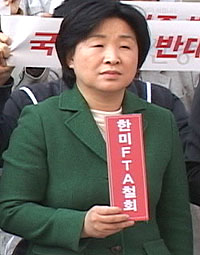 심, 노에 재반론, ‘소 키우던’ 사람 ‘햄버거 굽는’ 사람 만들자고?