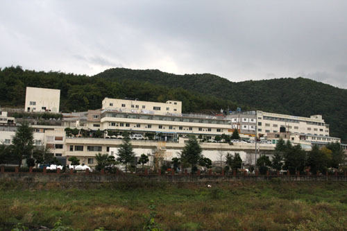 “동향원 임원 모두 해임” 권고