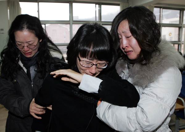 “멀리 안 가요. 금방 돌아올 꺼예요”