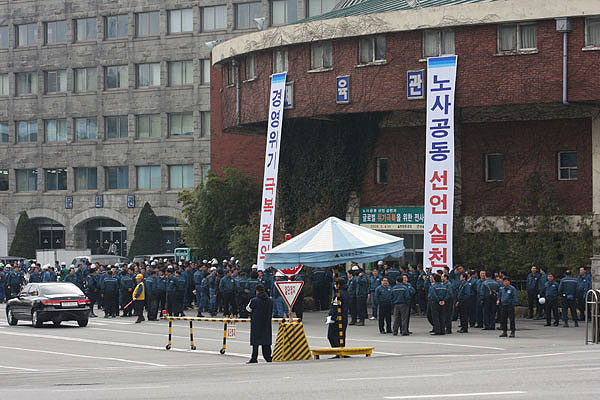 \”오늘은 현중노조가 사망선고 된 날\”
