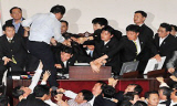 언론 관련법 본회의 통과 법적 논란