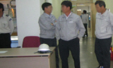 “강제로 휴가·출장 보내 찬반투표 방해”