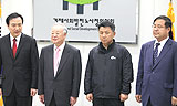 한국노총, 타임오프 굴복…한나라 정책연대 유지