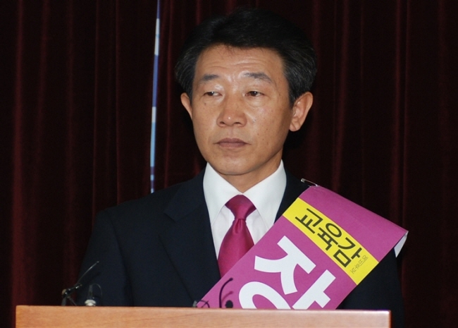 [2010 교육감 선거] 울산 장인권 \”제 식구 감싸기 더는 안돼…교육비리 뿌리뽑겠다\”