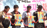 “사장님이 나빠도 우리는 여기서 일해야 해요”
