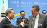 “한-EU FTA 불균형, 재협상 해야”