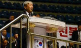 강정마을과 천지창조의 두가지 버전