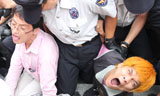 장애등급제폐지 공동행동, 원천봉쇄 뚫고 무기한 농성 선포
