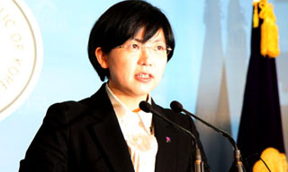 이정희 사과, 강기갑 단식, 노회찬 동반사퇴 카드로