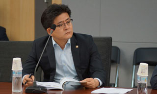 “국토해양부가 고속철도 개방 선봉에 섰다”