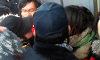 제주해군기지 경비용역 김소연 후보 폭행