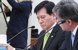노동장관, “국정조사로 쌍용차 망하면 책임질 건가”