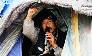 “굴다리와 하나 된 현장, 승리 바로 눈앞에”