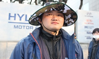 \”비정규직의 죽음을 막는 길은 이것뿐이라고 생각했다\”