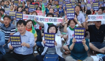 갇힌 촛불, 국정조사라는 보를 허물고 민주주의의 수문을 열자