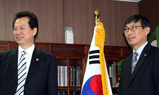 해임 논란 서남수, 이번에는 ‘교육복지공약’ 파기 선언