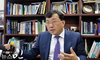 \”원격진료 보편화되면 대면진료 가격은 더 오를 것\”