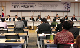 국제사회, “한국 TPP 추진하면…기업 공격에 무방비”