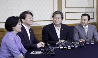 “세월호 특별법 다 양보해 합의 직전 김무성 연락 두절”
