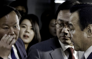 새누리 강경파, 또 유가족 총회 통과 안 거부 거론