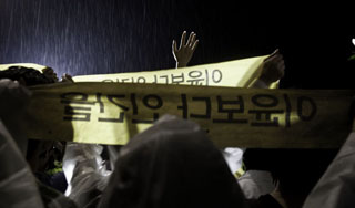 [세월호 1년] ‘안전사회’는 공염불…생명은 ‘비정규직’이 지켜
