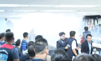 ‘노동개혁’ 승인 둘러싸고 한국노총 내부반발…분신 시도까지