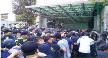 경찰의 삼성노동자 시신 탈취 사건…삼성이라 가능했나