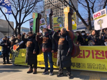 콜텍 교섭 결렬…‘복직, 6개월 후 퇴직’도 못 받는 사측