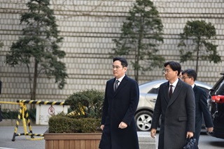 진보진영, 이재용 사과에 줄 비판