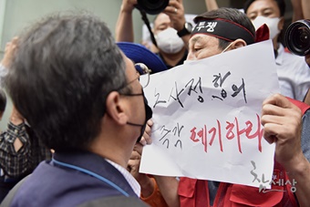 청년에 대해서 말고, 청년의 입으로