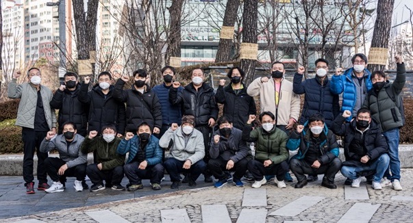 [연정의 바보같은사랑] “죽을 때까지 소중한 재산으로 가져가고 싶은 19명 동지들”