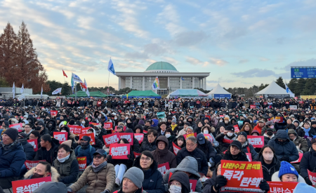 “국회의 시간은 끝, 이젠 퇴진의 시간”